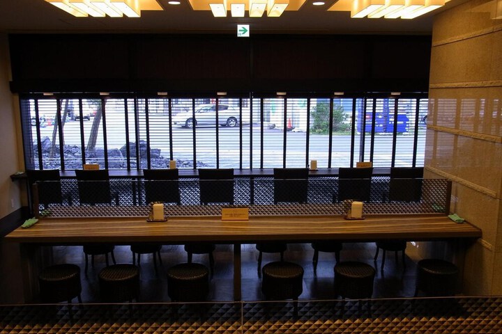 Dining Photos