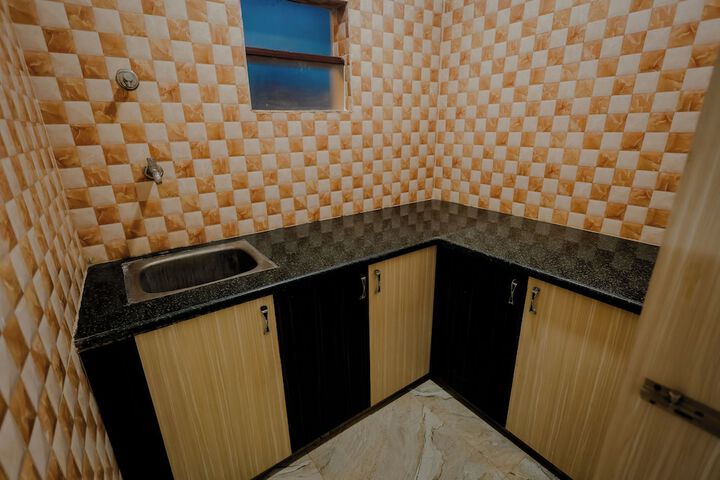Room 46 of 94