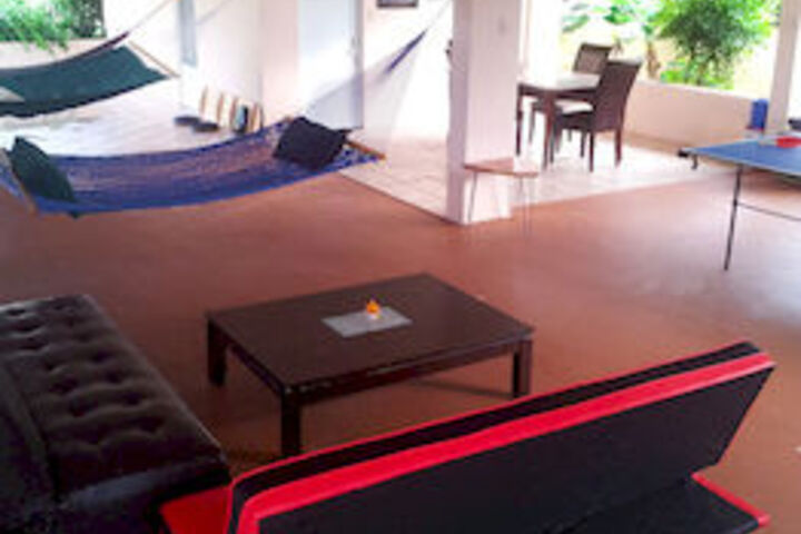 Entrance & Lobby