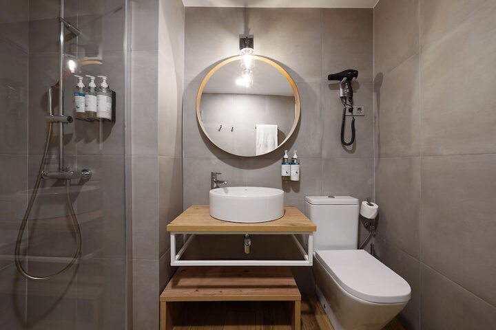 Bath Interior
