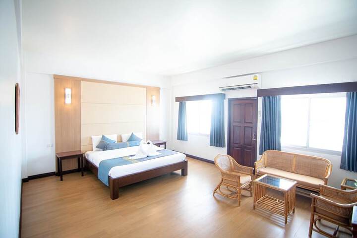Room 18 of 44