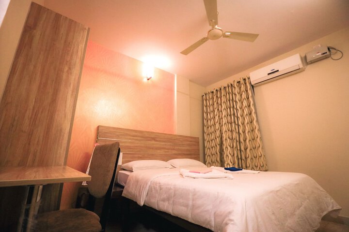 Room 21 of 32