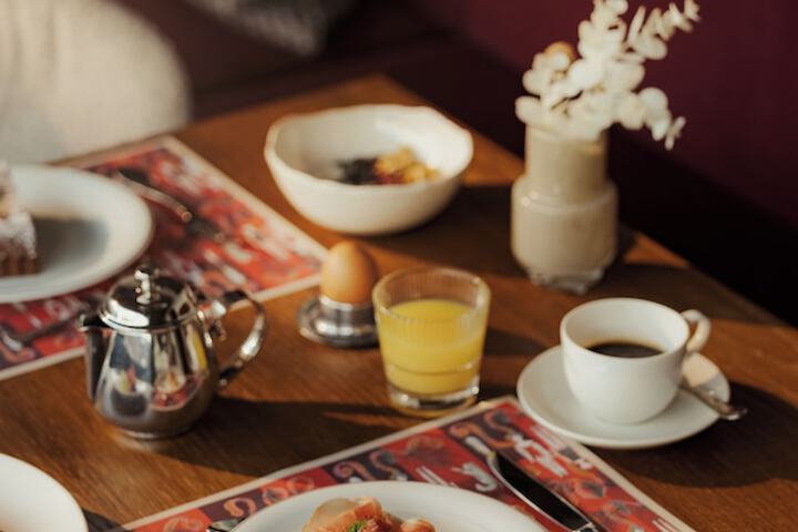 Breakfast/Coffee Service 95 of 111