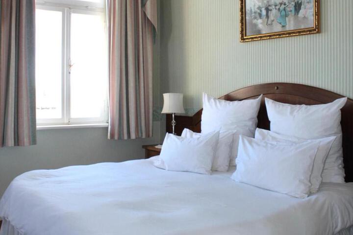 Suite Photo
