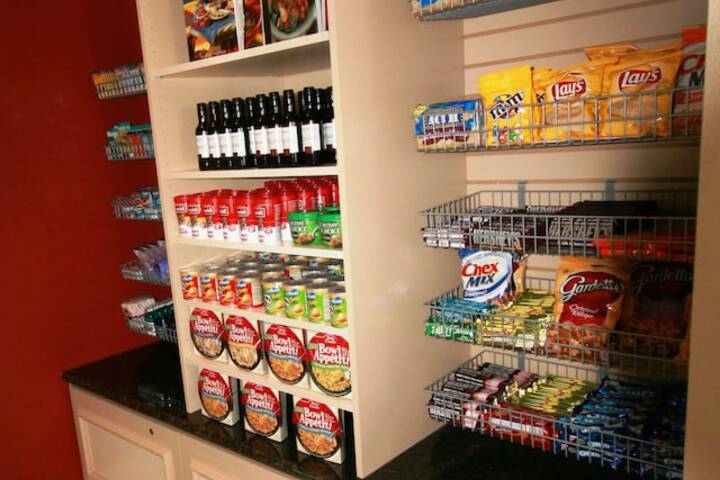 Snack bar