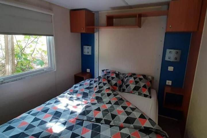 Room 16 of 72