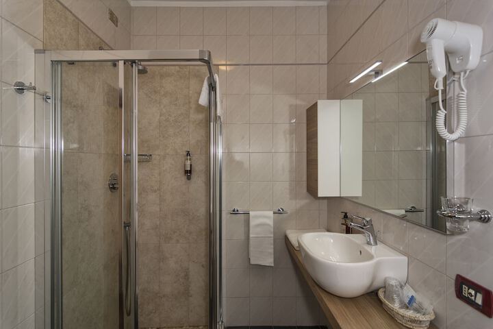 Bathroom Interior Photo