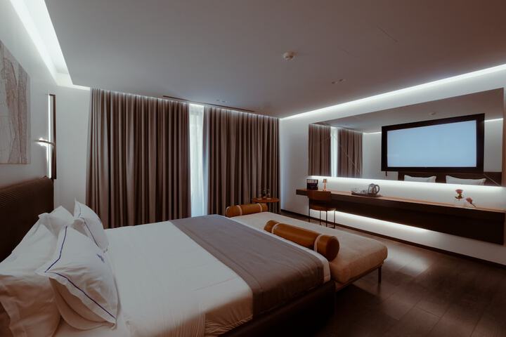 Room 5 of 67
