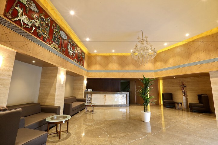 Hotel Interior 5 of 36