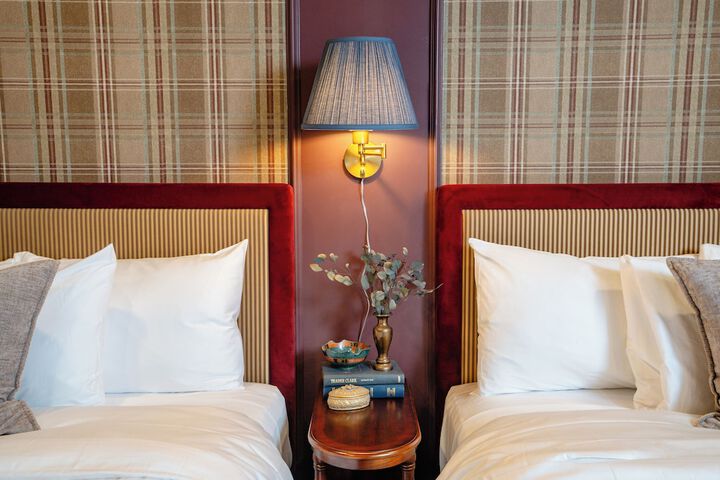Room 15 of 26