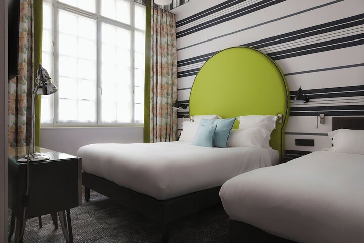 Room 17 of 78