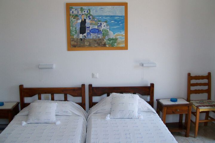 Room 13 of 31