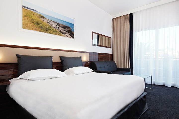 Room 41 of 114