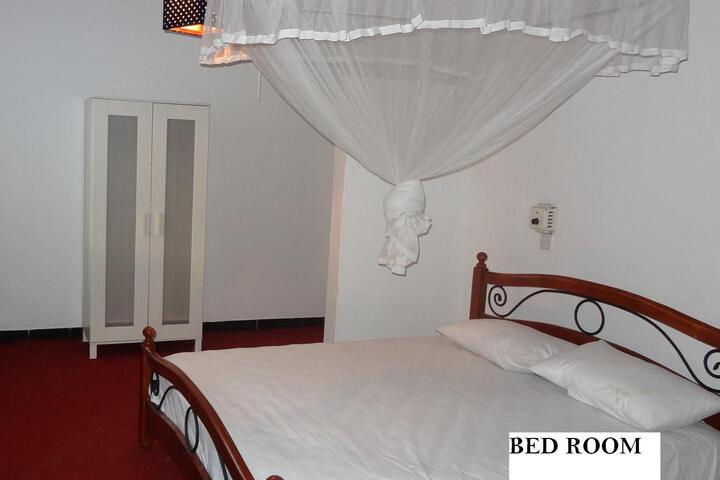 Room 3 of 5