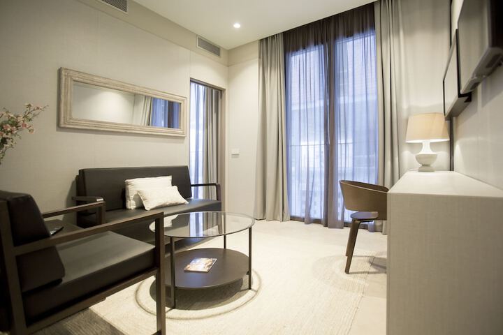 Room 19 of 34