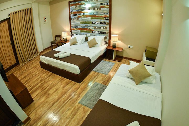 Room 21 of 171