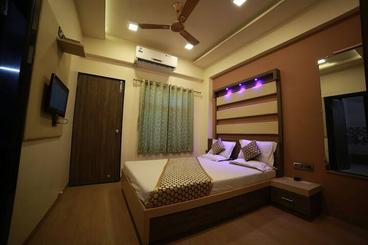 Room 19 of 57