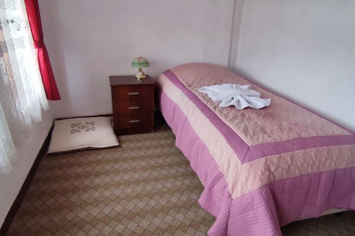 Room 17 of 175