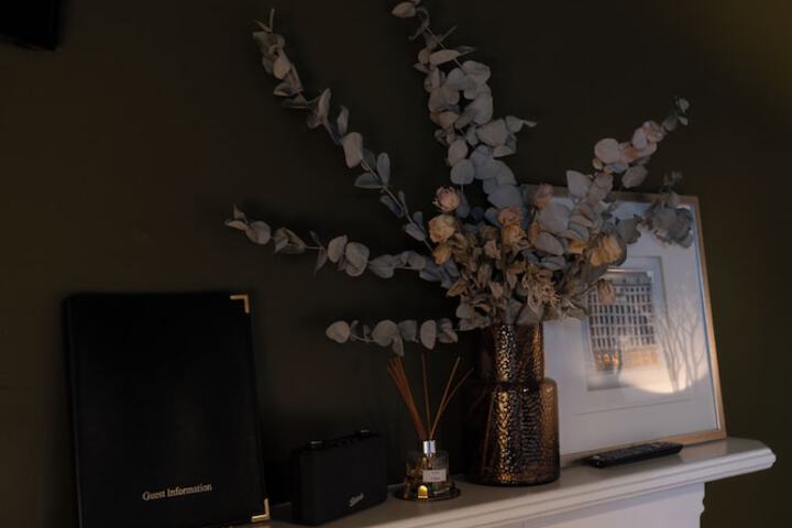 Room 34 of 100