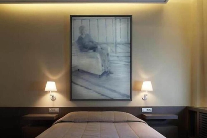Room 3 of 46