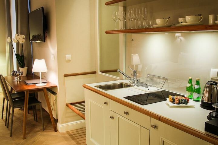 Private kitchenette