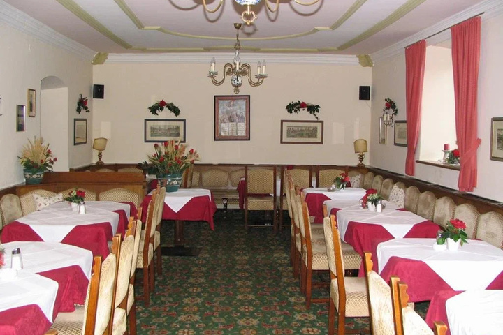 Dining 14 of 20