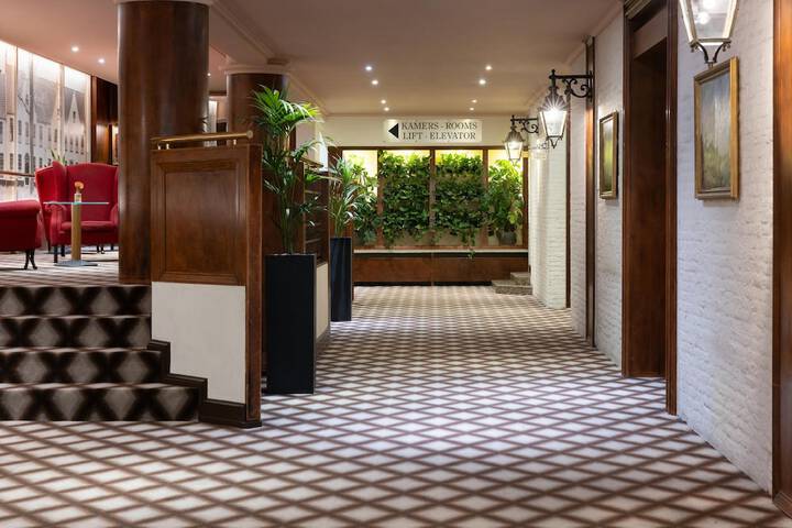 Lobby Photos