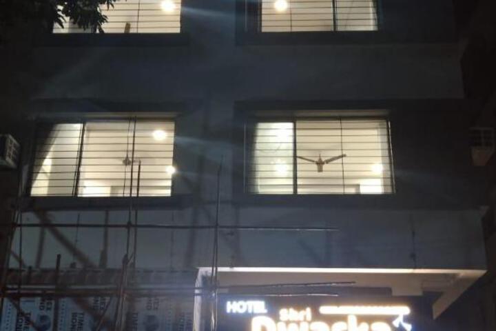 Hotel Shri Dwarka Deluxe