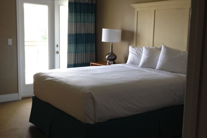 Room 14 of 144