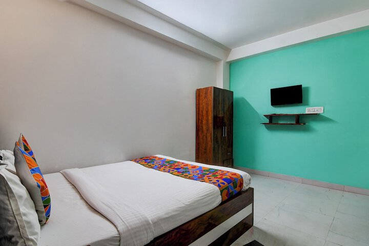 Room 21 of 26