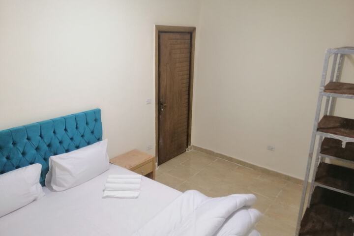 Room 12 of 66