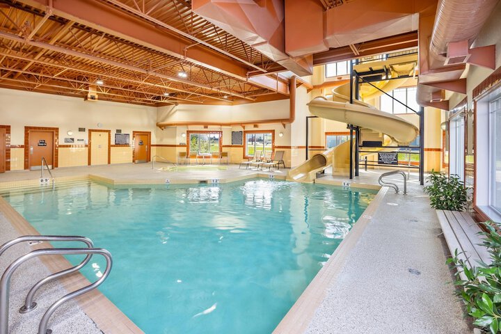 Pool 76 of 96