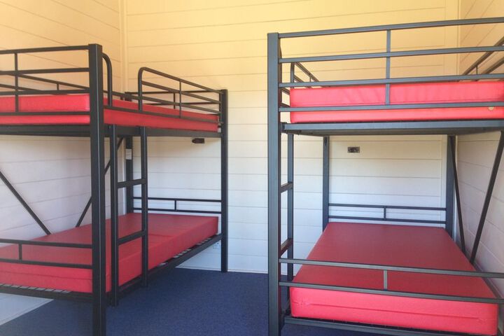 Room 7 of 24