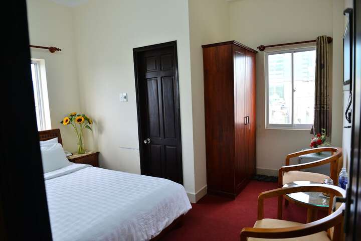 Oc Tien Sa Hotel