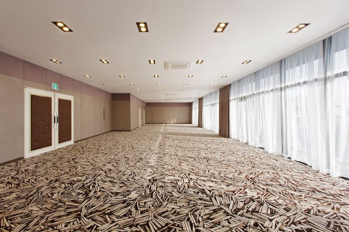 Ballroom/Hall 49 of 55