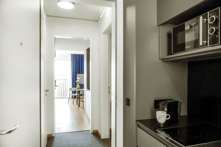 Room 22 of 68