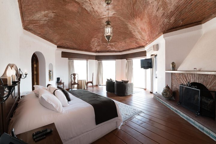 Room 3 of 54