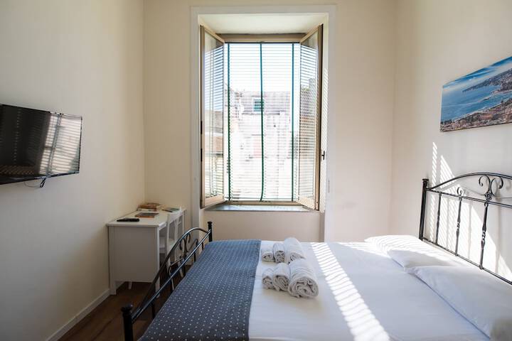 Room 62 of 159