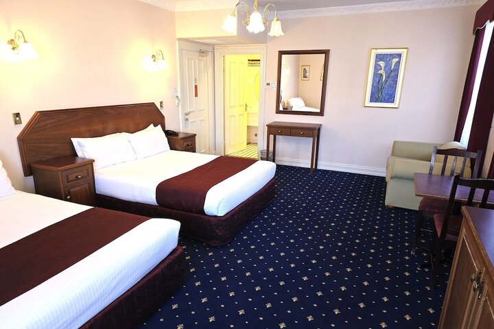 Room 11 of 42