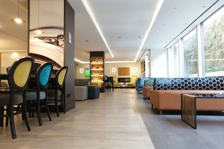 Lobby Entry