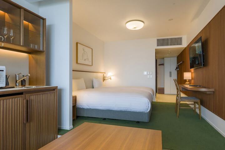 Room 13 of 111