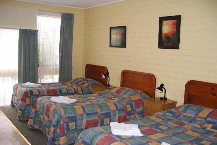 Room 3 of 26