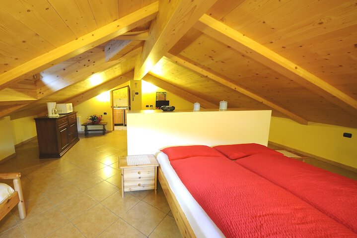 Room 13 of 43