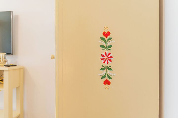 Room 34 of 101