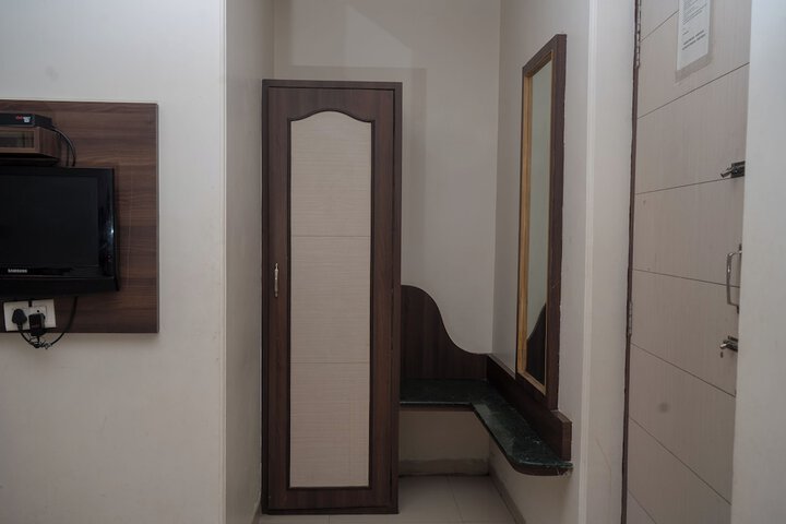 Room 48 of 159