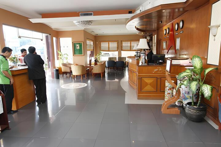 Hotel Interior 9 of 12