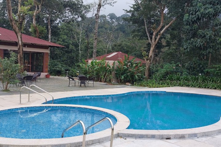 Pool 14 of 26