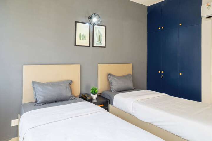 Room 5 of 36