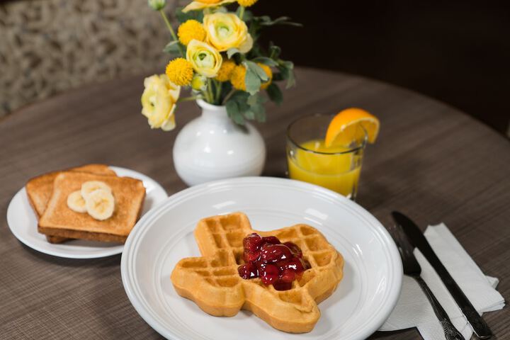 Breakfast/Coffee Service 20 of 25