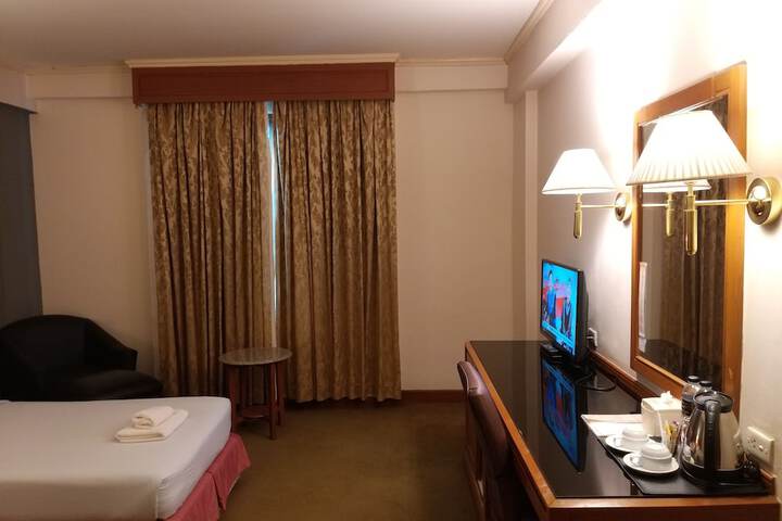 Room 29 of 110